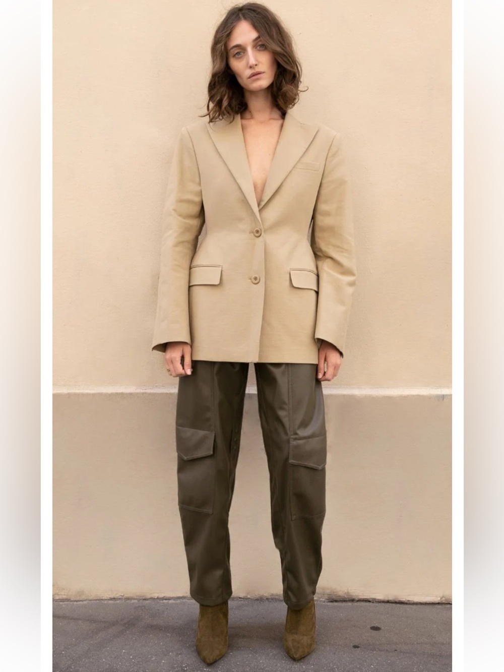 THE FRANKIE SHOP COLETTE HOURGLASS BLAZER - Picture 3 of 10